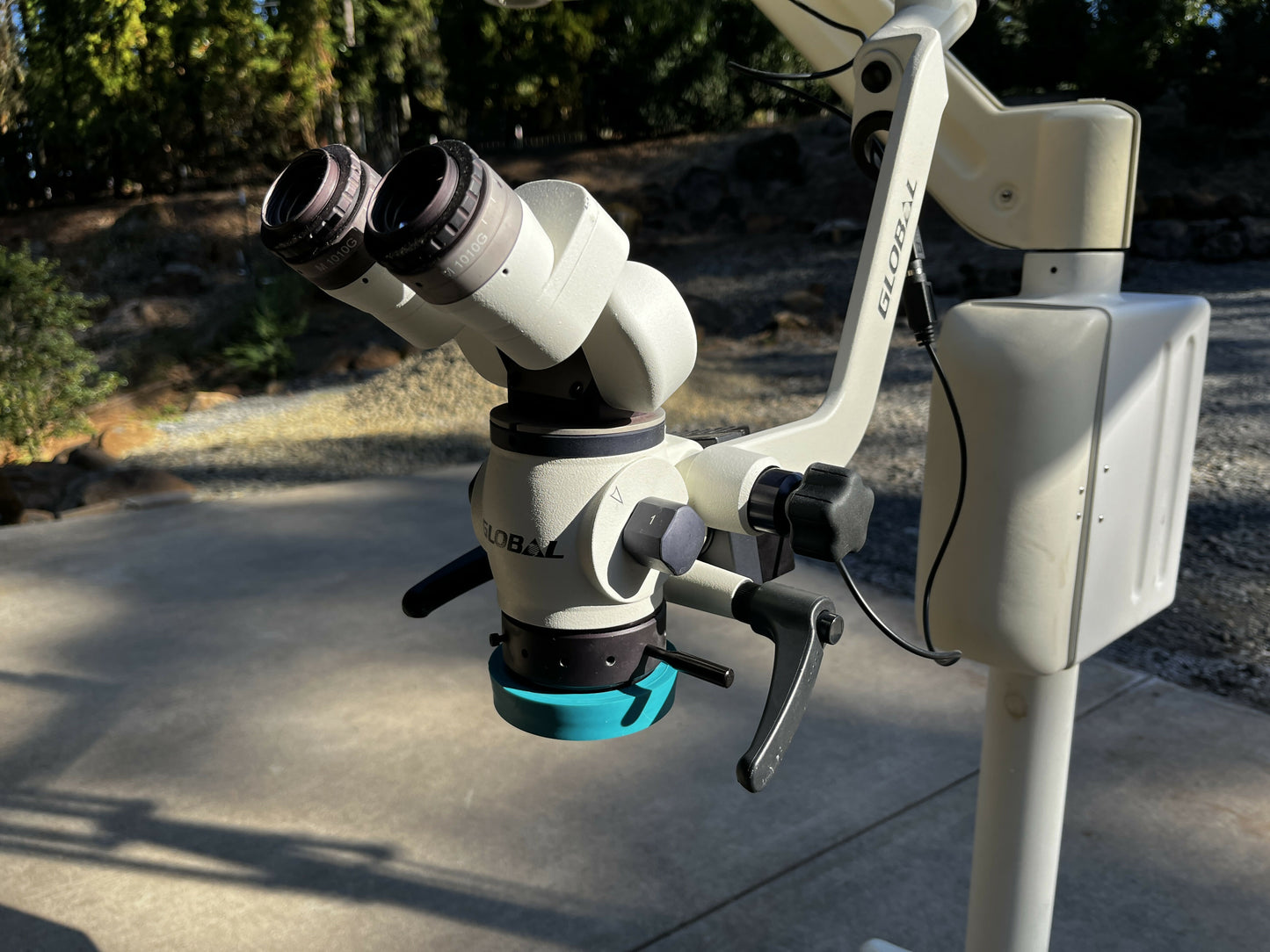 Global Dental Microscope G3 Rolling Floorstand