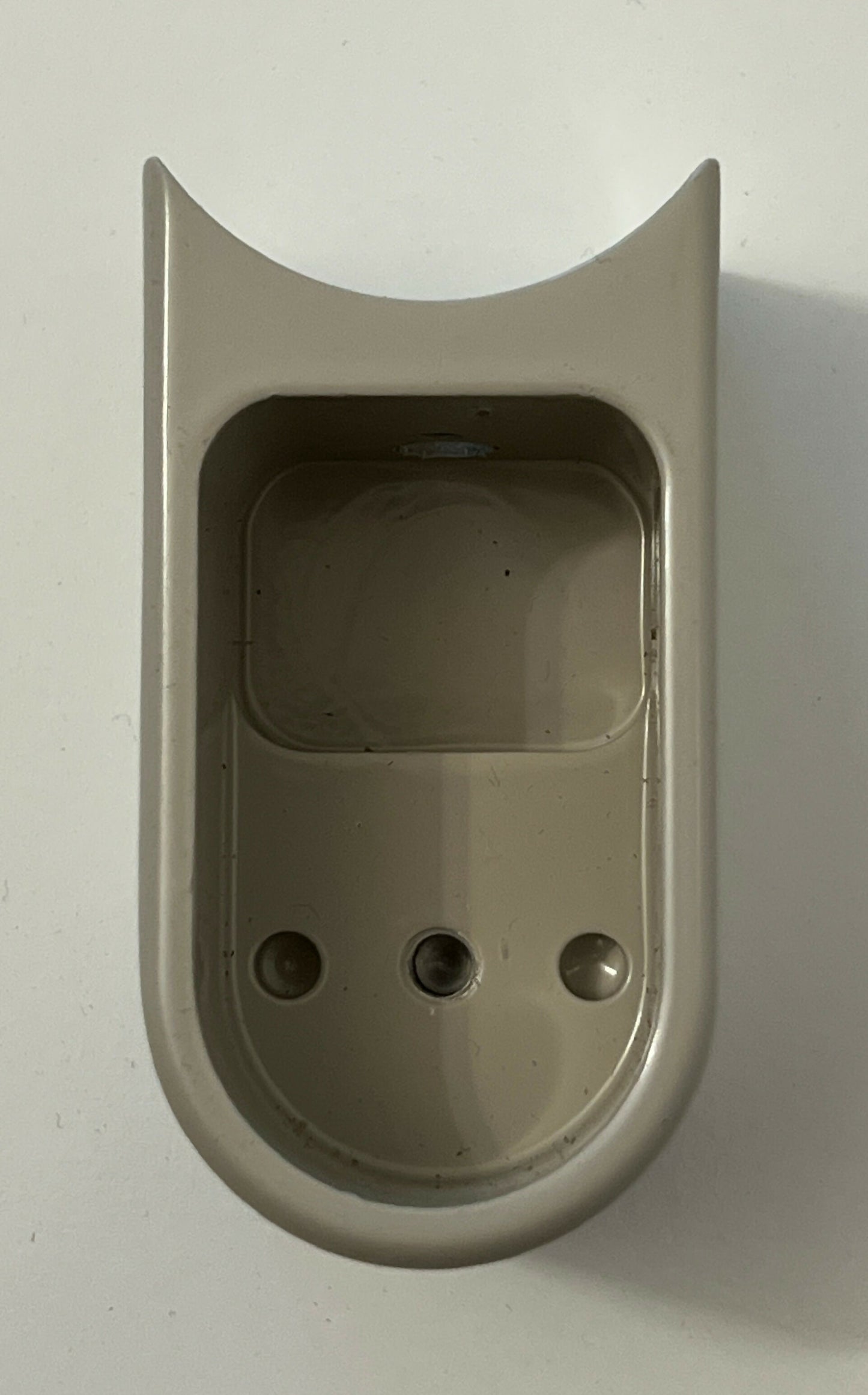 A-DEC CASCADE RADIUS ARM WATER BOTTLE MOUNT