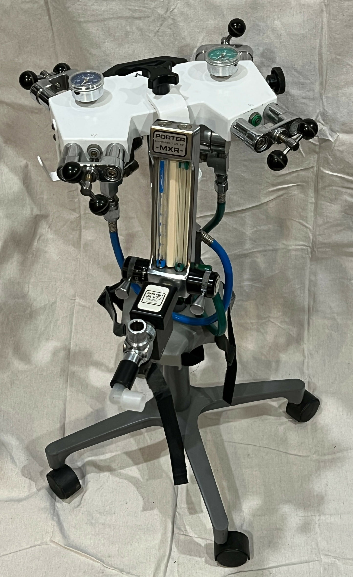 Accutron Nitrous Stand with Porter Flowmeter